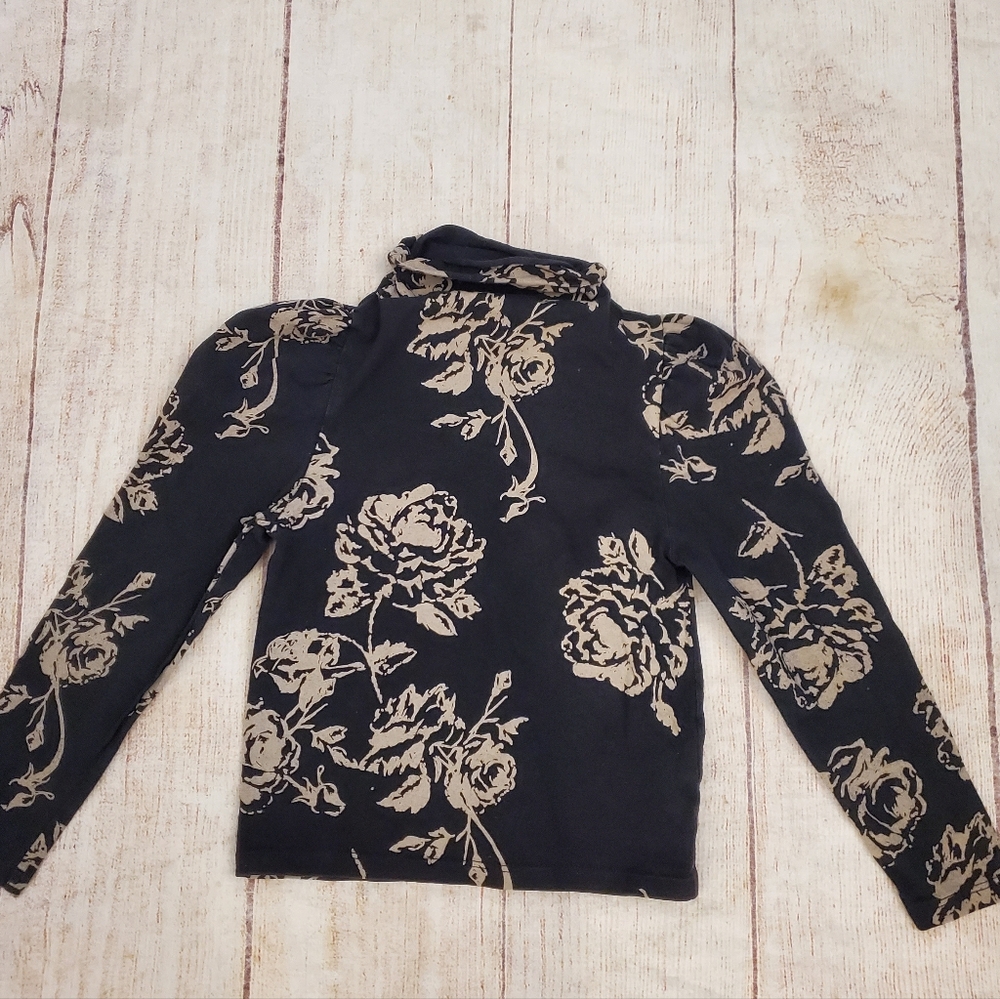 Little Creative Factory black & beige top sz 4-5